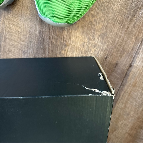 Nike Air Jordan Future Low Light Poison Green Pulse Camo - Picture 11 of 11